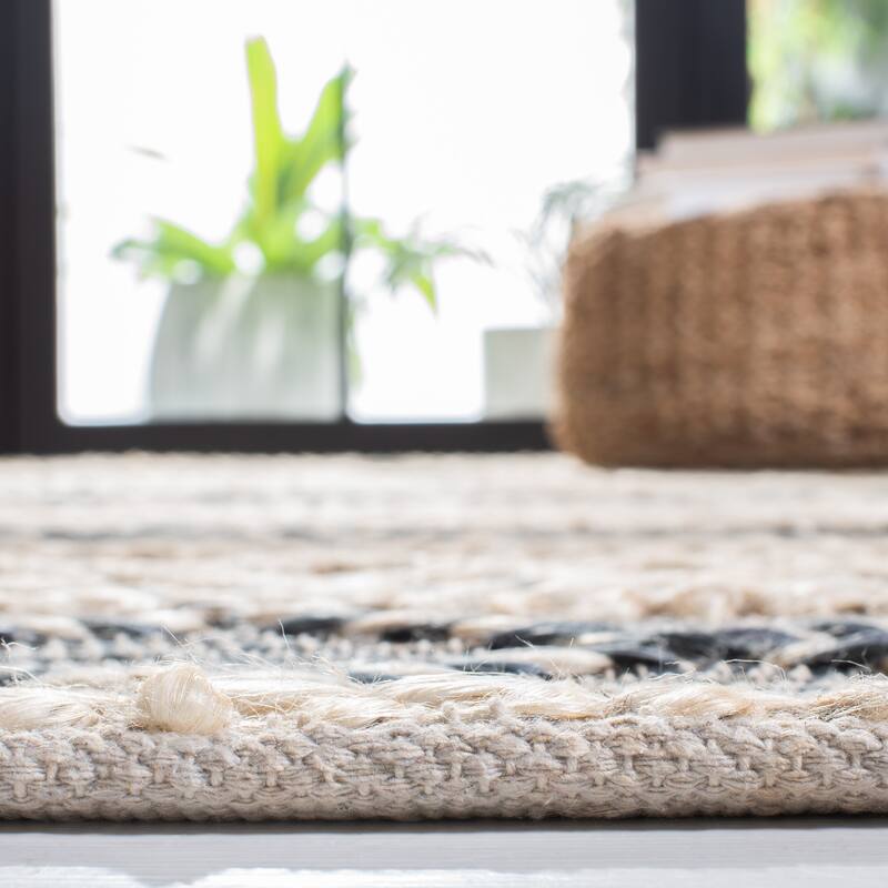 SAFAVIEH Flatweave Natural Fiber Gulborg Geometric Jute Rug