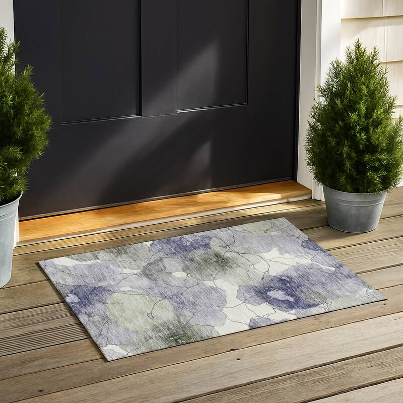 Machine Washable Indoor/ Outdoor Floral Mara Chantille Rug - Lavender - 1'8" x 2'6"