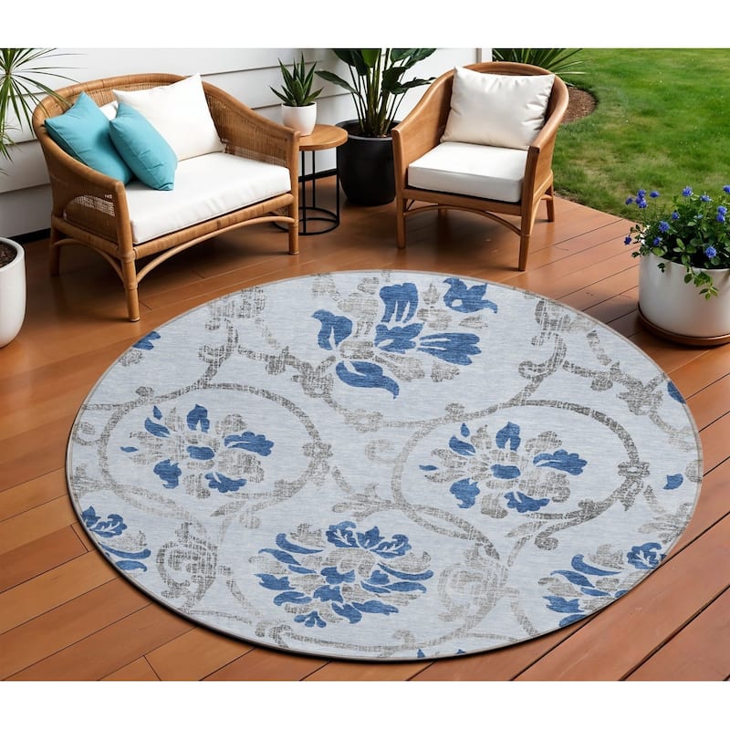 HomeRoots Floral Traditional Rectangle Outdoor Rug - 8' Round
