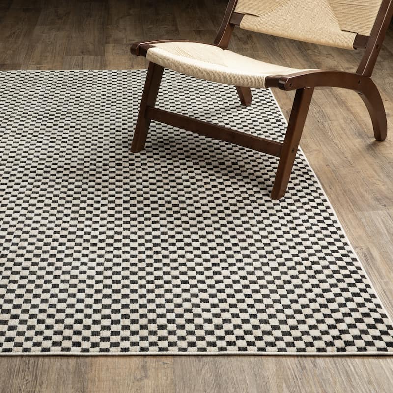 Hansel Two-Tone Checkerboard Black/ Ivory Area Rug - 2'3" x 7'6"