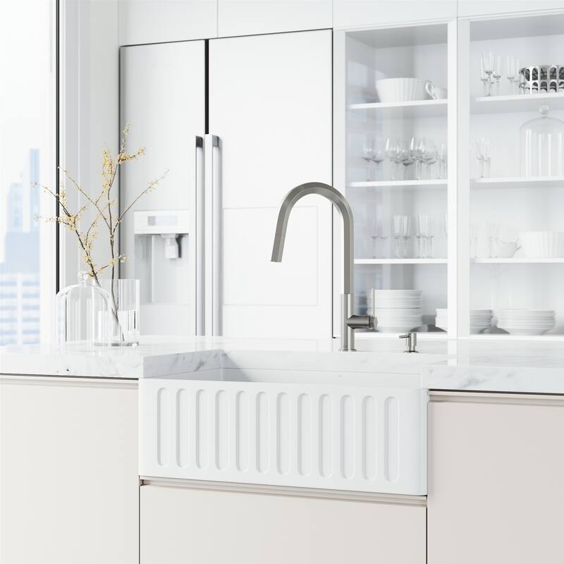 VIGO Hart Hexad 18" H Single Handle Pull-Down Kitchen Faucet