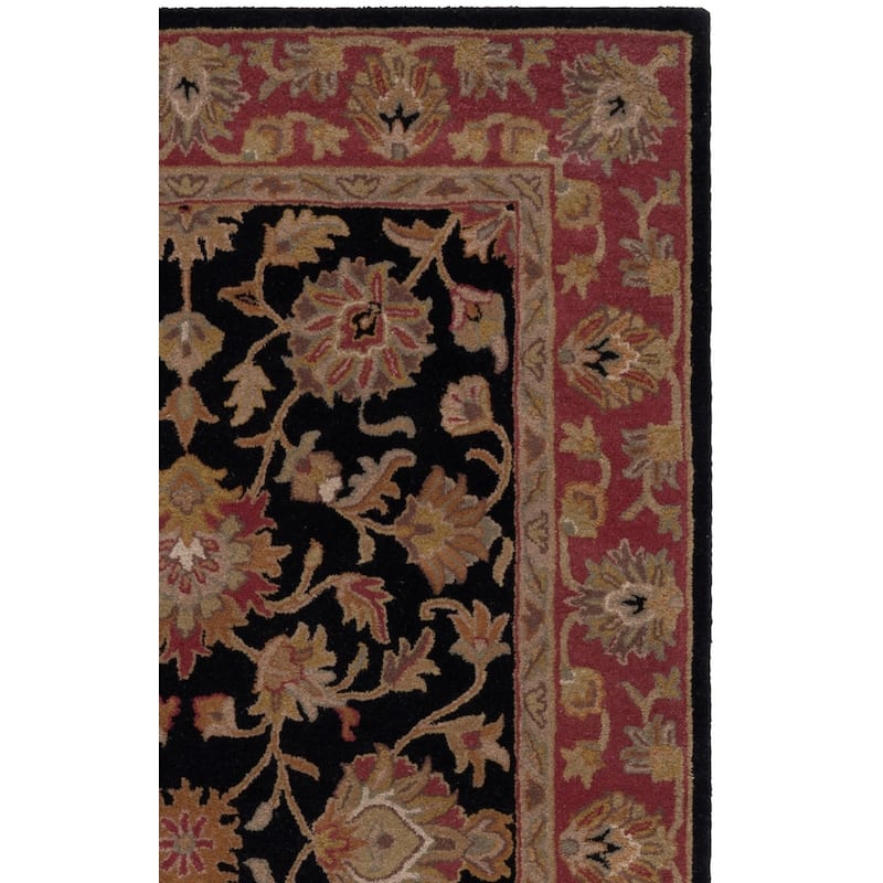 SAFAVIEH Handmade Heritage Burkhild Traditional Oriental Wool Rug