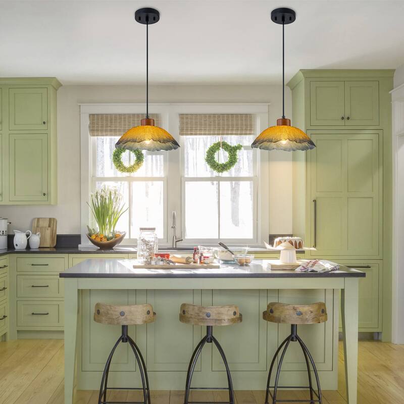 Industrial 1-Light Leaf-Shaped Glass Pendant Light with Texture Glass Shade