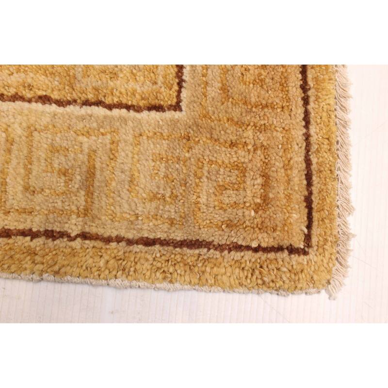 ECARPETGALLERY Hand-knotted Aubusson Ivory Wool Rug - 5'9 x 9'0