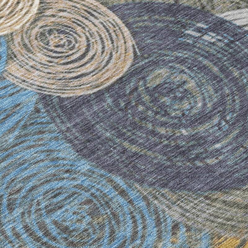 Machine Washable Indoor/ Outdoor Modern Twister Chantille Rug
