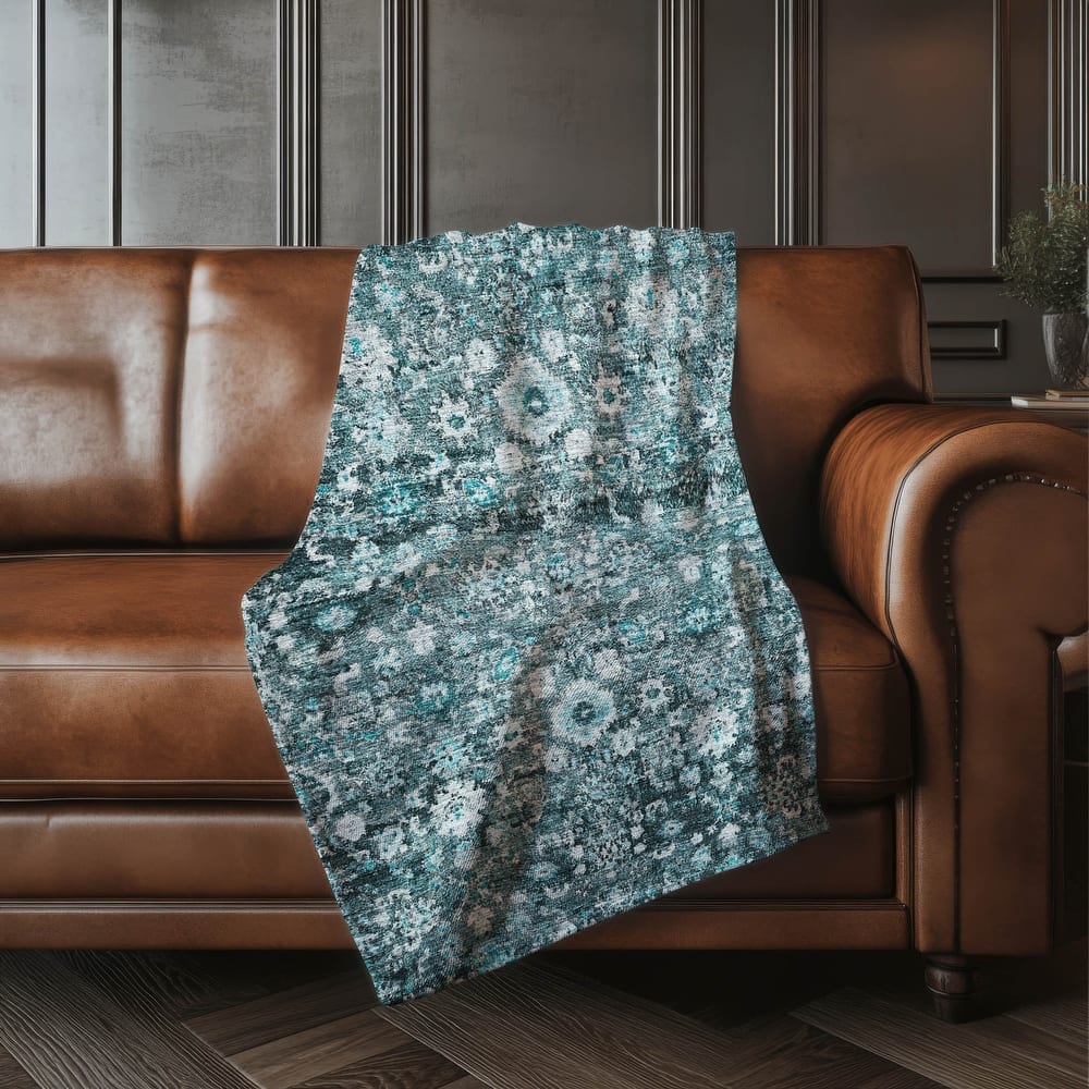 Premium Machine Washable Vintage Traditional Sherpa Throw Blanket