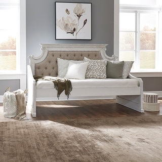 Magnolia Manor Antique White Twin Daybed without Trundle