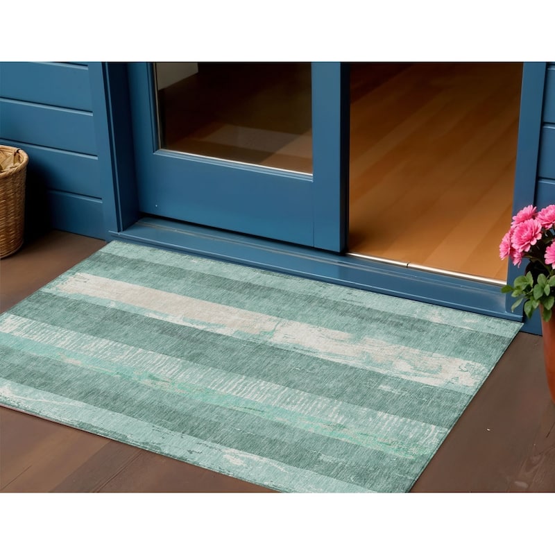 HomeRoots Striped Transitional Rectangle Outdoor Rug - 3' x 5'