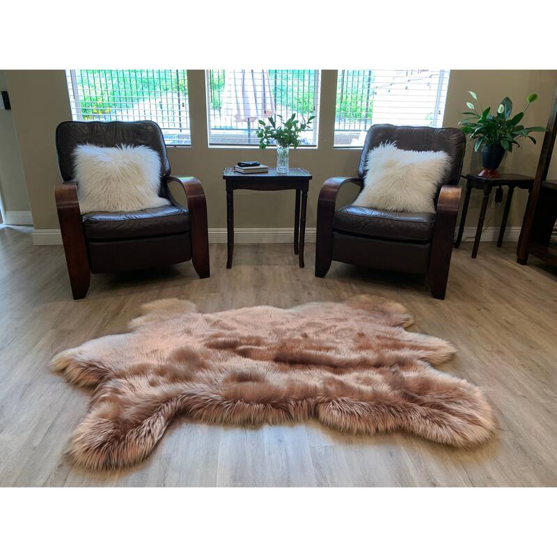 Highland Select Bear Shape Natural Long Wool Sheepskin Shag Rug