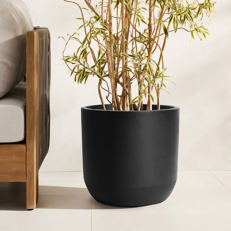 Round Smooth Finish Indoor/Outdoor MgO Planter, Single Planter for Indoors/Outdoors