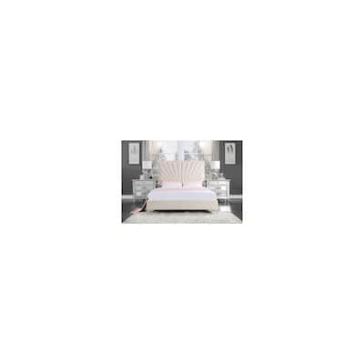King Size Bed - Elegant Bedroom Furniture - Soft Velvet Upholstered Platform Bed Frame
