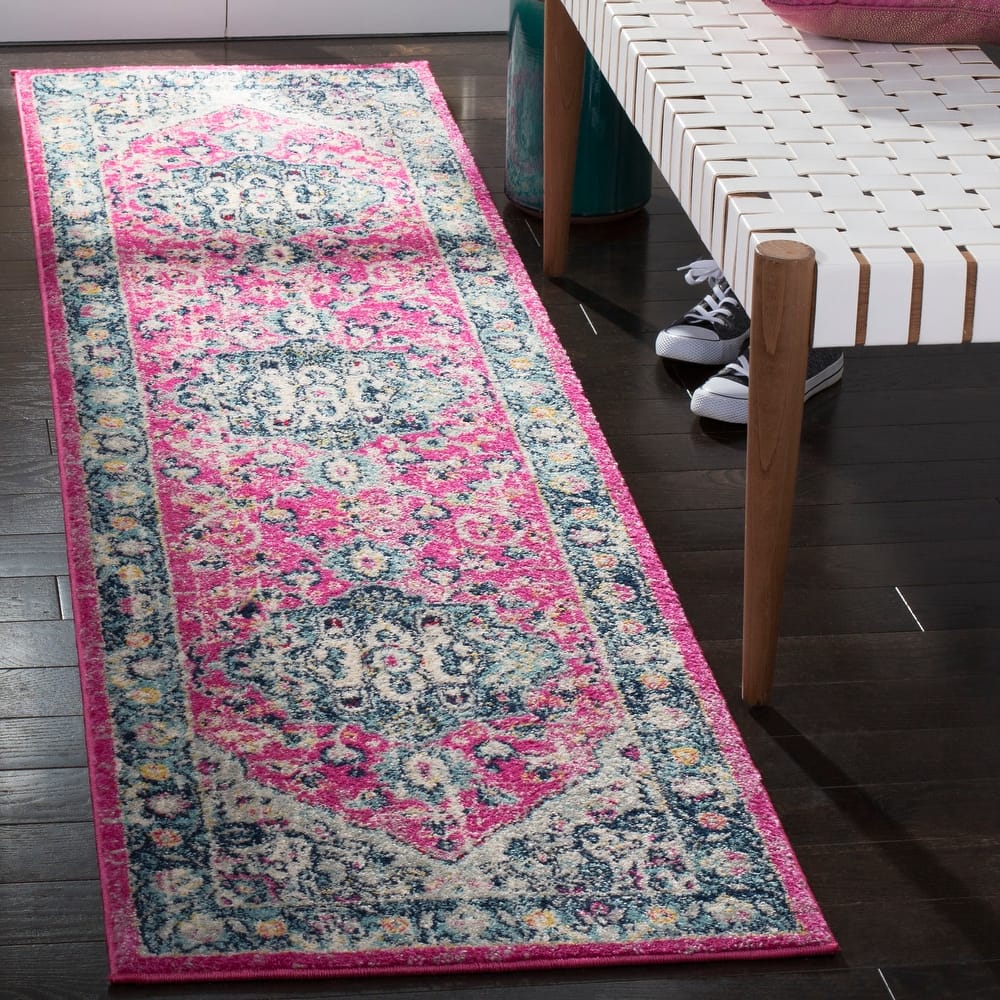 SAFAVIEH Madison Marlene Vintage Boho Oriental Medallion Rug
