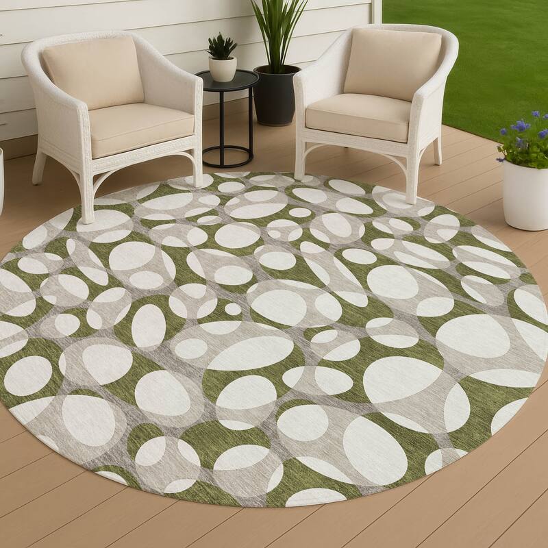 Machine Washable Indoor/ Outdoor Contemporary Saline Chantille Rug - Olive - 8' x 8'