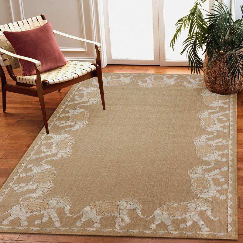 Liora Manne Carmel Marching Elephants Indoor/Outdoor Area Rug - 4'10" x 7'6" - Sand