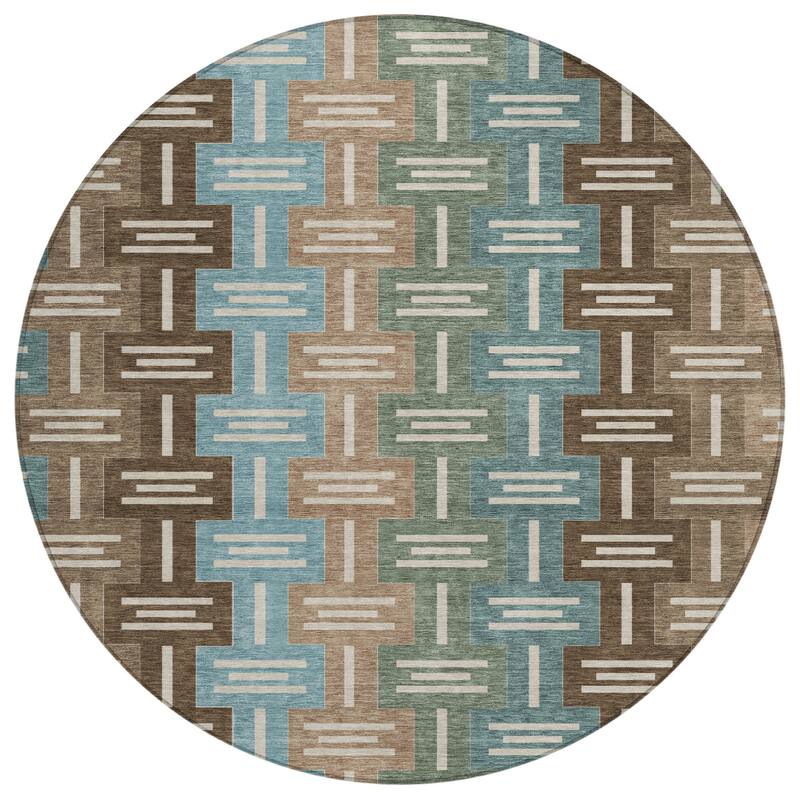 Machine Washable Indoor/ Outdoor Modern Wamego Chantille Rug