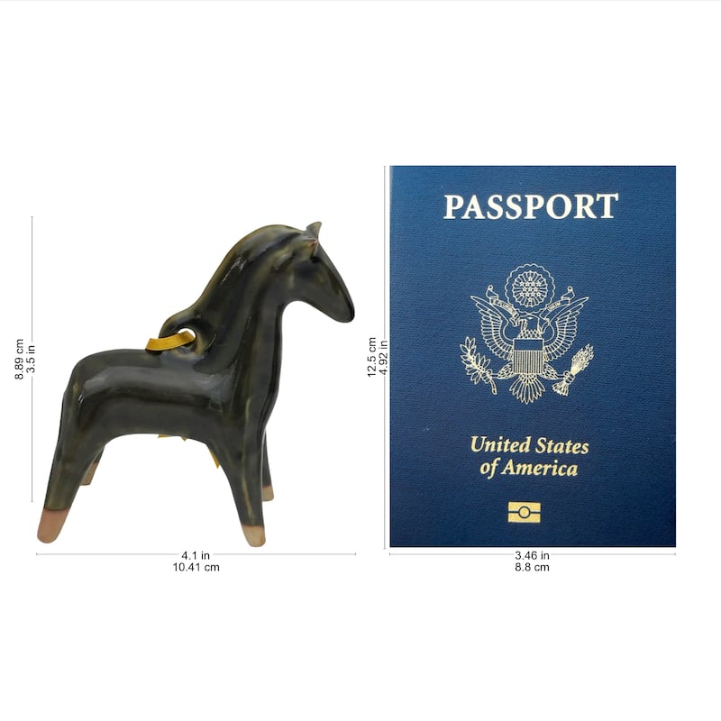 Handmade 2-piece Blue Winter Horse Celadon Ornaments (Thailand)