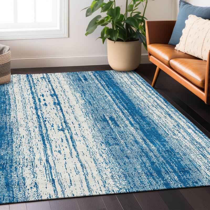 Machine Washable Indoor/ Outdoor Chantille Ombre Stripes Rug