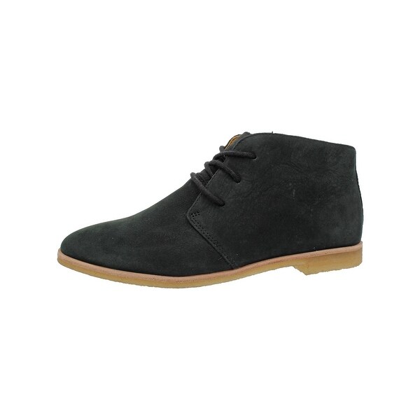 clarks women's phenia desert boot