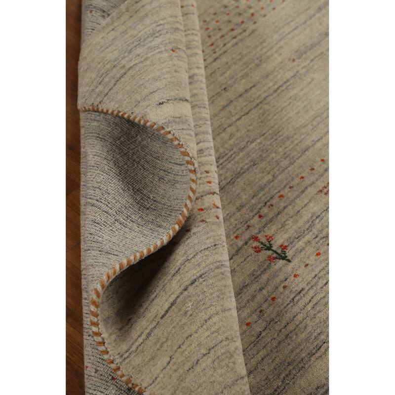 Hand Knotted Oriental 100% Wool Carpet Tribal Tribal Beige & Ivories Gabbeh Area Rug - 7' 10'' X 5' 1''