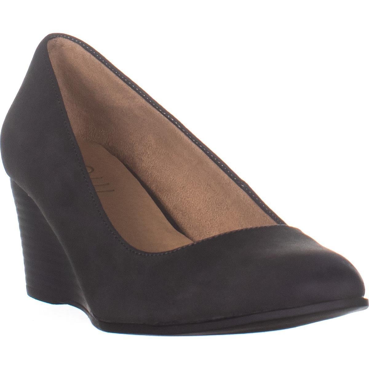 naturalizer grey pumps