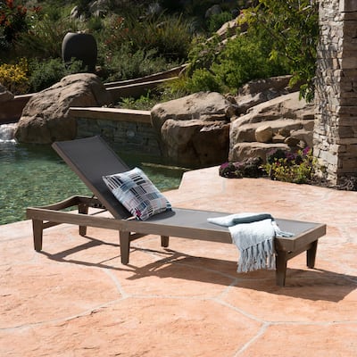 Outdoor Patio Reclining Chair with Mesh Seat, Poolside Chaise Lounge with 5-Position Adjustable Backrest