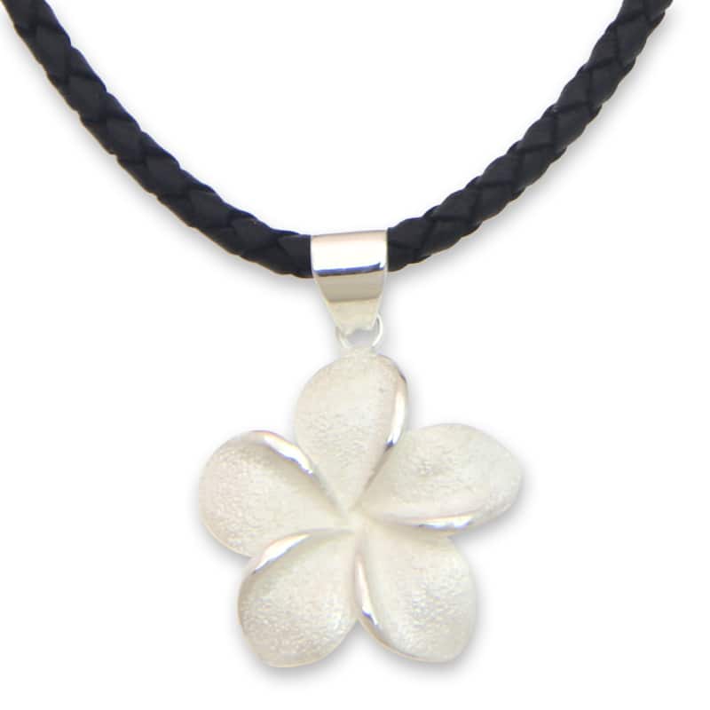 Sterling Silver 'Frangipani' Necklace - Black/ Silver - Black/ Silver - White - 17 Inch