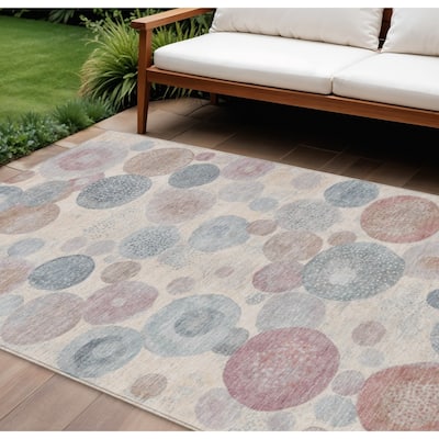 HomeRoots Geometric Transitional Rectangle Outdoor Rug
