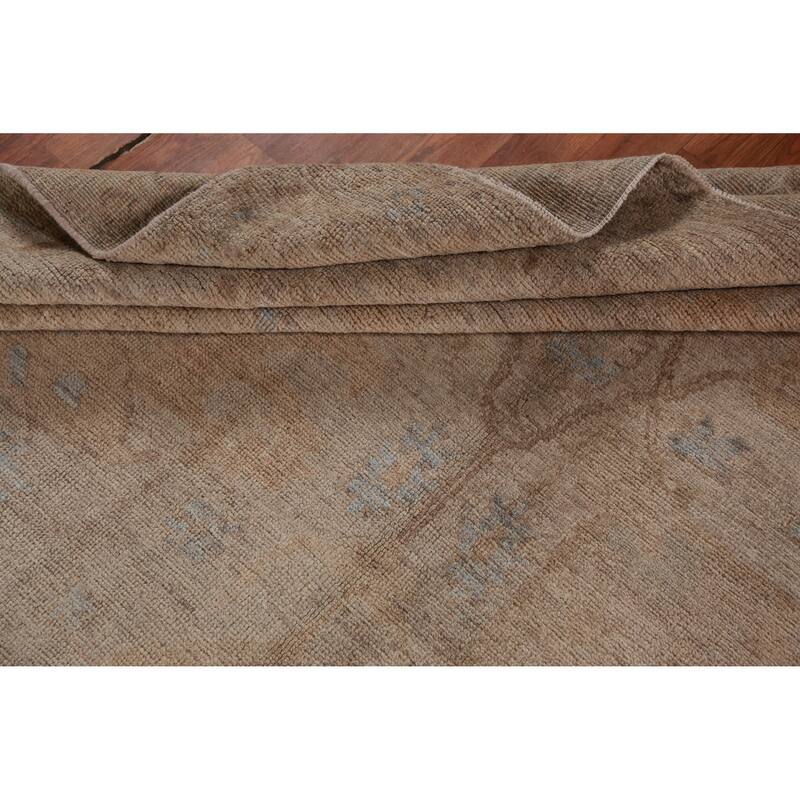Hand Knotted Oriental 100% Wool Carpet Transitional Floral Beige & Ivories Oushak Area Rug - 9' 11'' X 8' 0''
