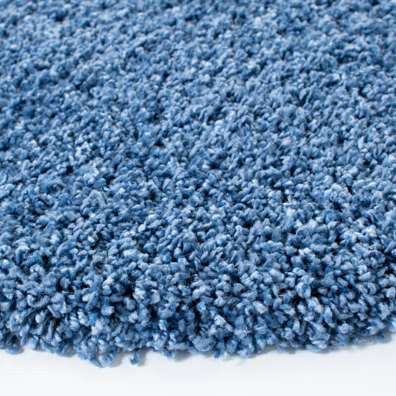 SAFAVIEH Evolution Shag Gwenaele Solid 1.8-inch Thick Rug