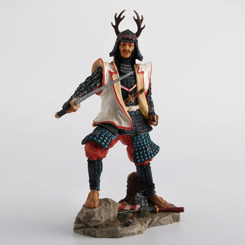 9.87" H JAPANESE SAMURAI W/DEER HORN HELMET Resin - 5.12"x6.3"x9.87"