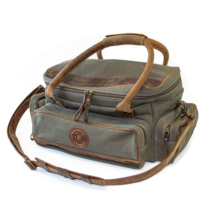 Outdoor Leisure Products Model CT10001 Canvas and Leather Field / Range Bag