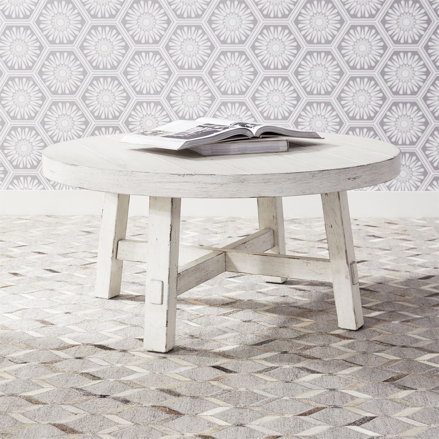 Shop Modern Farmhouse Flea Market White Splay Leg Round Cocktail Table On Sale Overstock 30527179