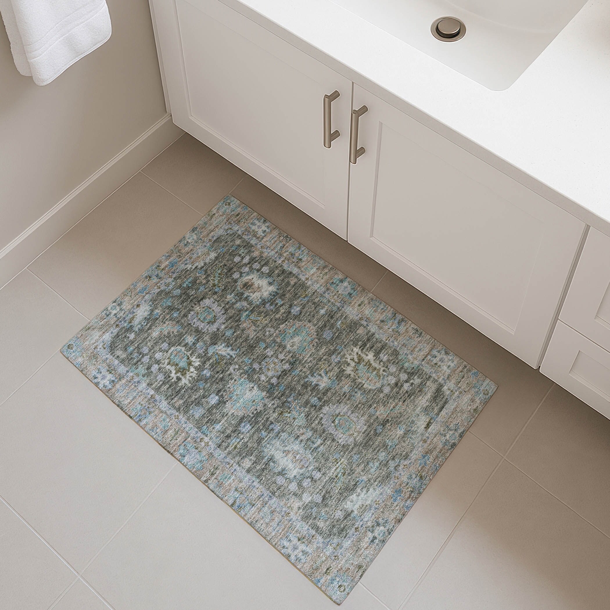 Premium Washable Super Soft Traditional Lily Mayfield Rug