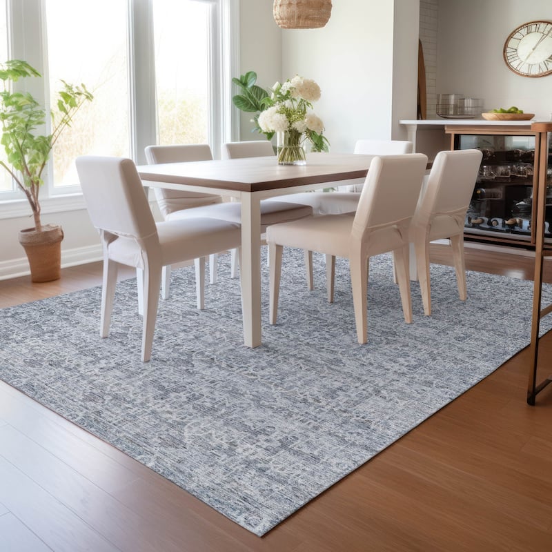 Machine Washable Indoor/Outdoor Traditional Harmony Chantille Rug