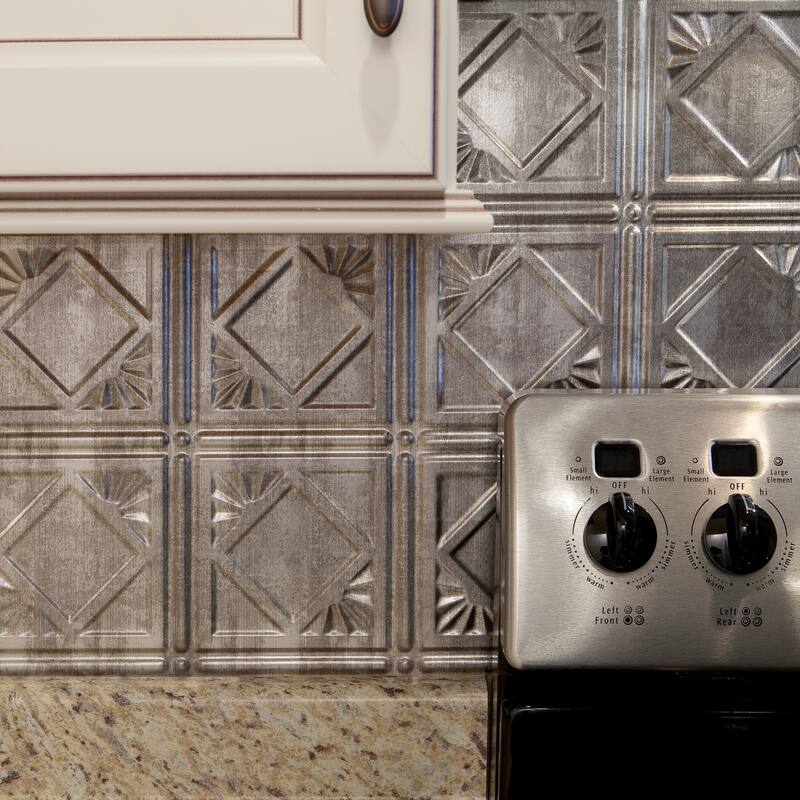 FASÄDE Traditional Style 4 Decorative Vinyl Backsplash Panel