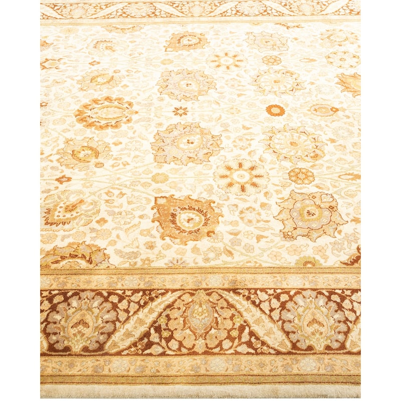 Overton Handknotted Wool Traditional Oriental Ivory Area Rug - 6' x 9'