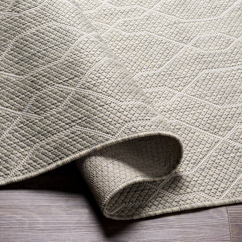 Livabliss Maurizio Indoor/ Outdoor Trellis Area Rug