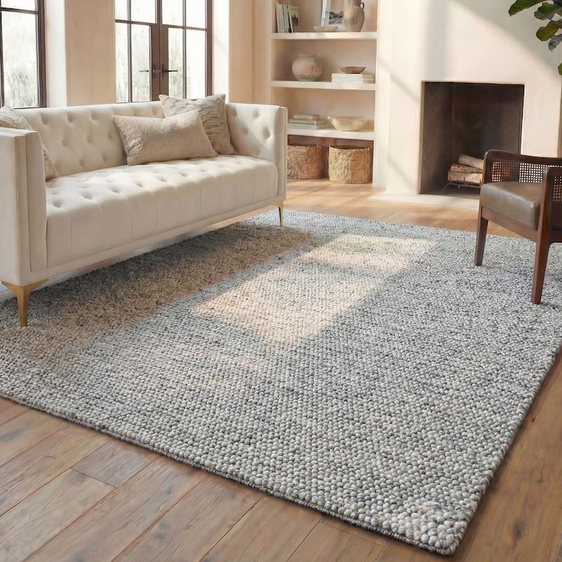 SAFAVIEH Handmade Natura Gonnie Wool Rug
