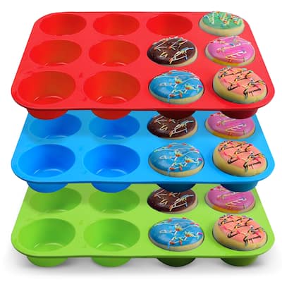 Cheer Collection 3-Piece Silicone Muffin Pan Set