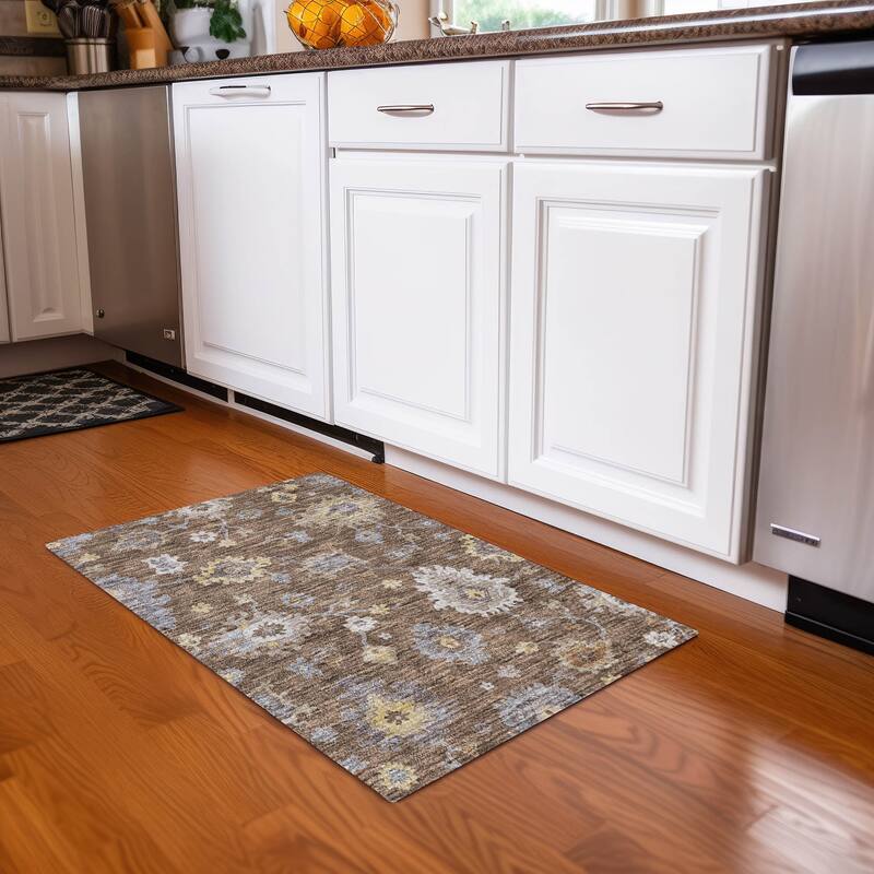 Machine Washable Indoor/ Outdoor Chantille Traditonal Kashan Rug