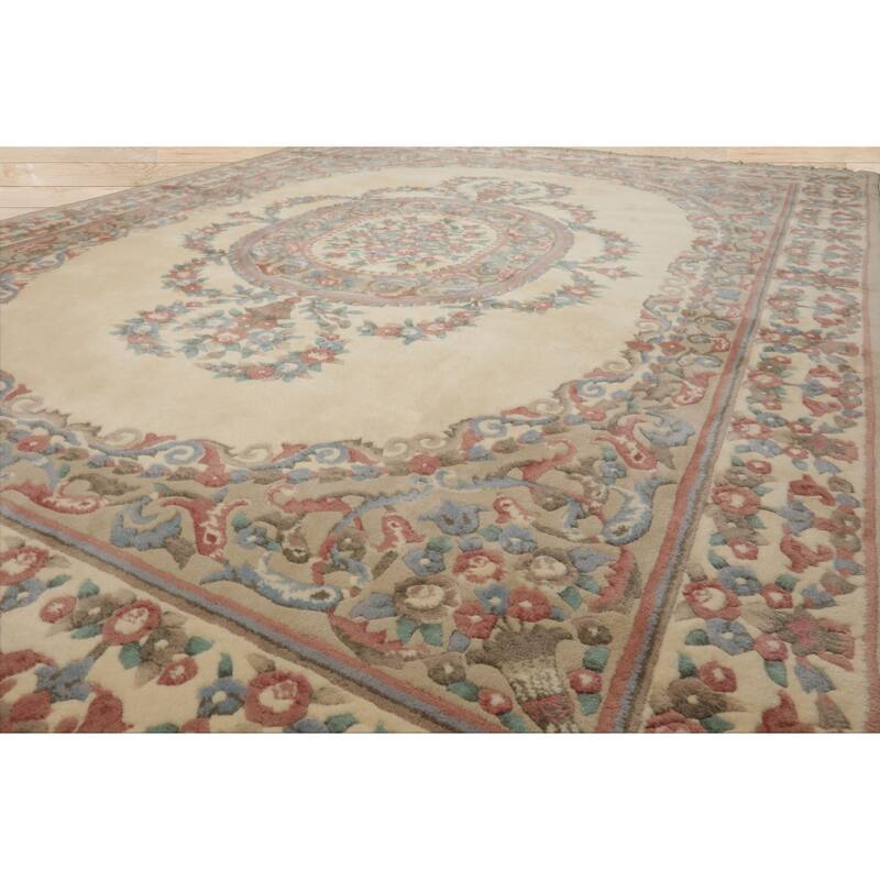 8x10 Hand Knotted Wool Ivory French Aubusson Plush Pile Medallion Rug - 8' x 10'