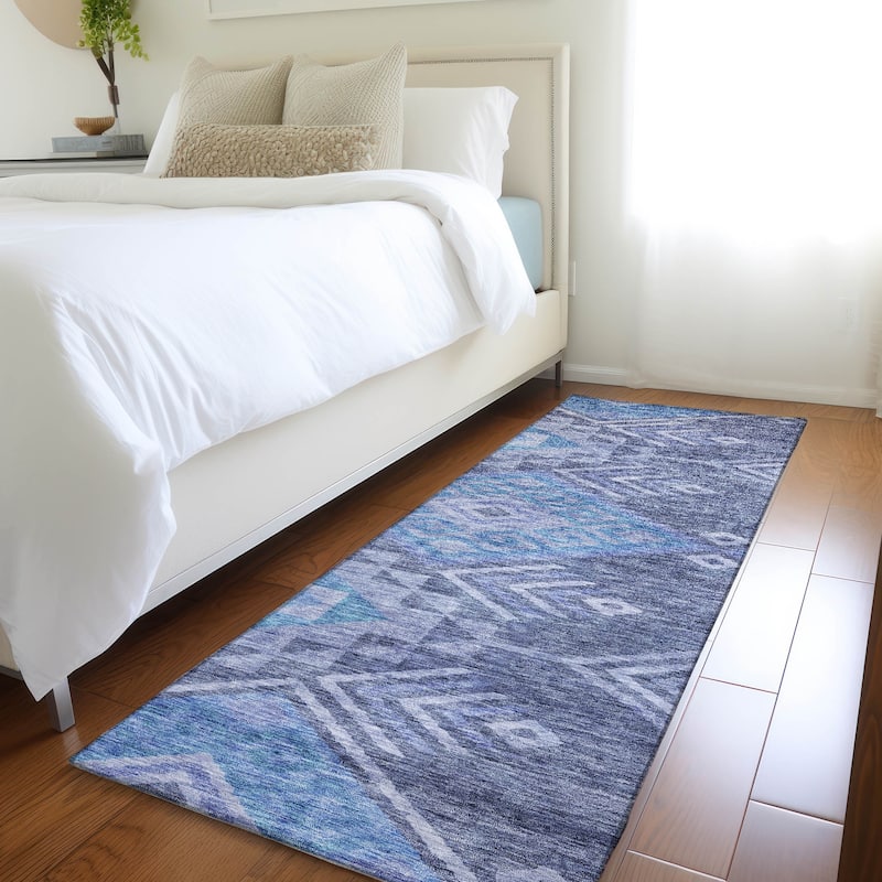 Machine Washable Indoor/ Outdoor Boho Tribal Chantille Rug - Navy - 2'3" x 7'6"