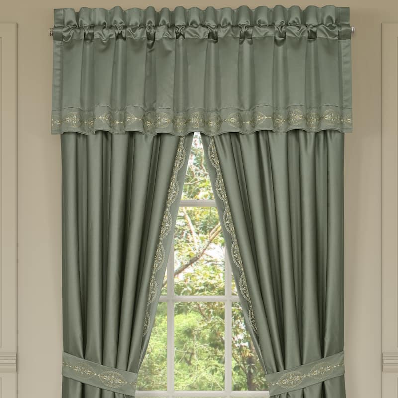 J. Queen New York Soprano Window Straight Valance - Eucalyptus
