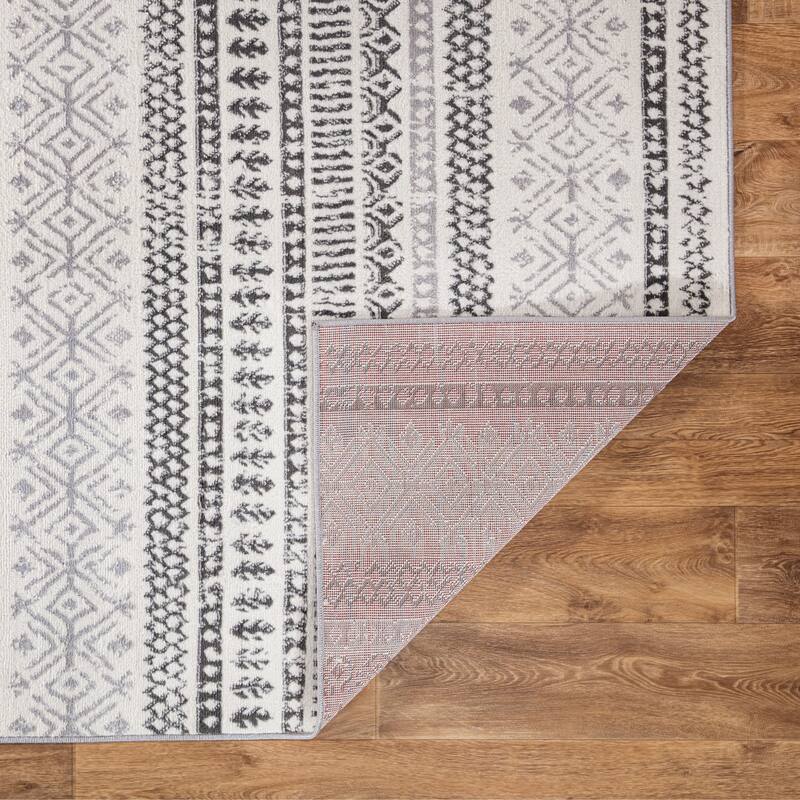 World Rug Gallery Distressed Boho Geometric Modern Area Rug