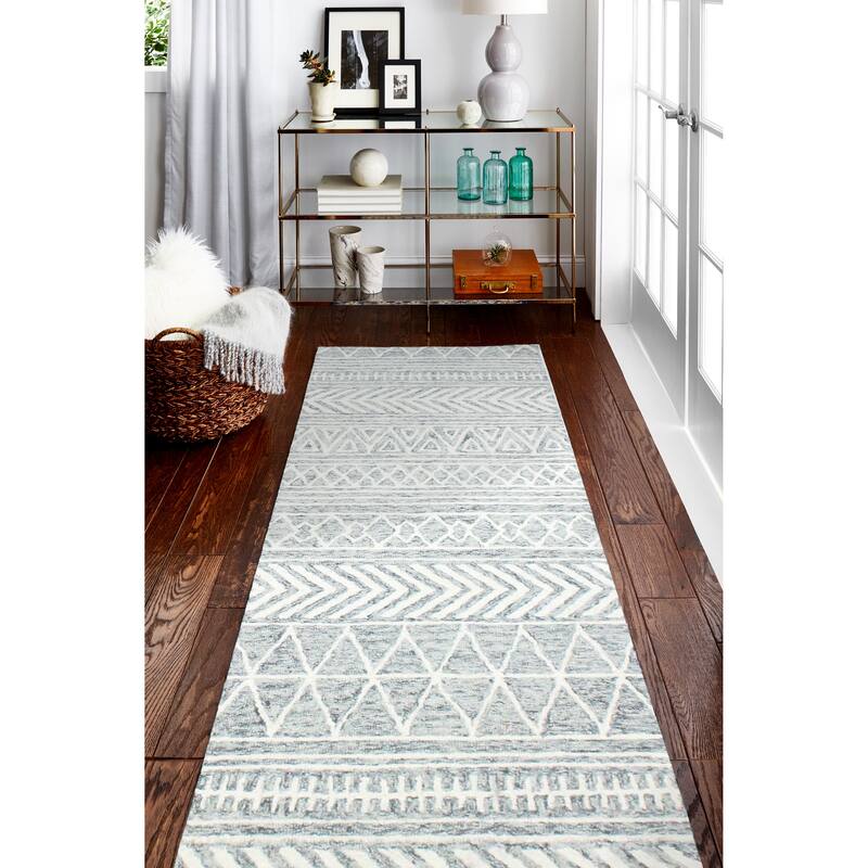 Bashian Nuncio Transitional Hand Tufted Area Rug