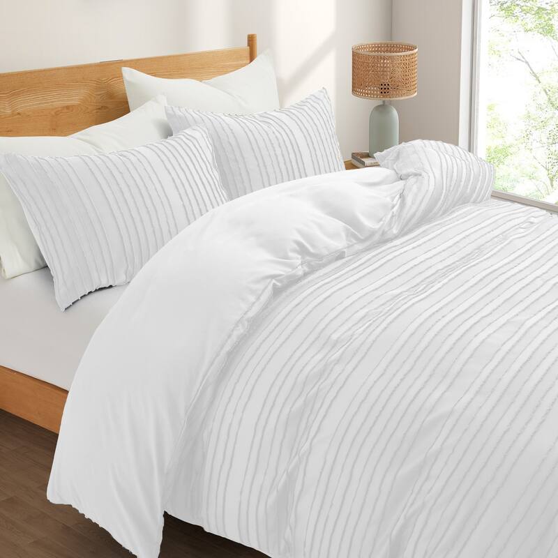 Clipped Jacquard Geometric Duvet Cover & Pillowcase Set - White/Stripe - Queen/Full