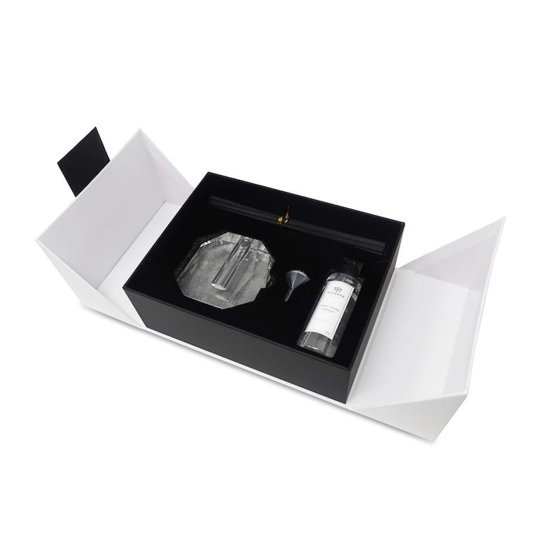 Crystal Diffuser Black Reeds and Dimensional Design