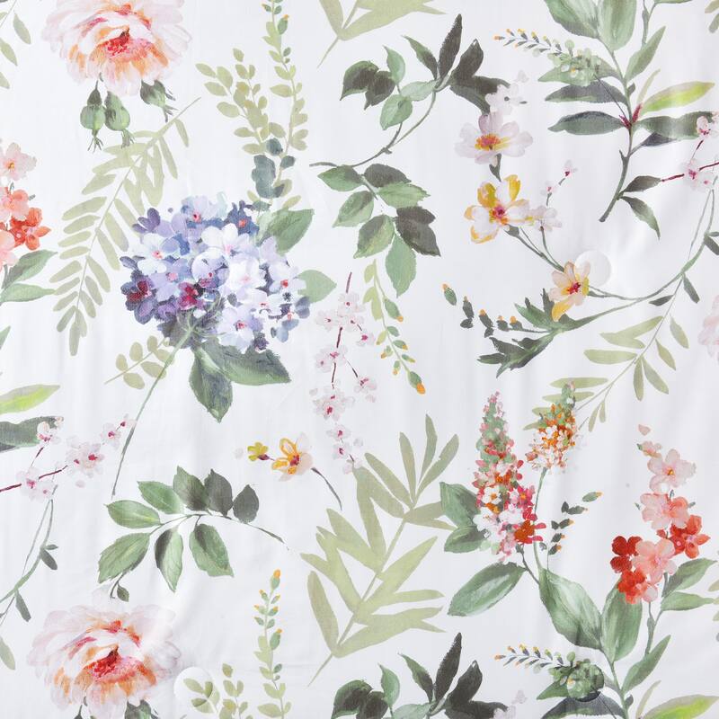 Clara Comforter Set