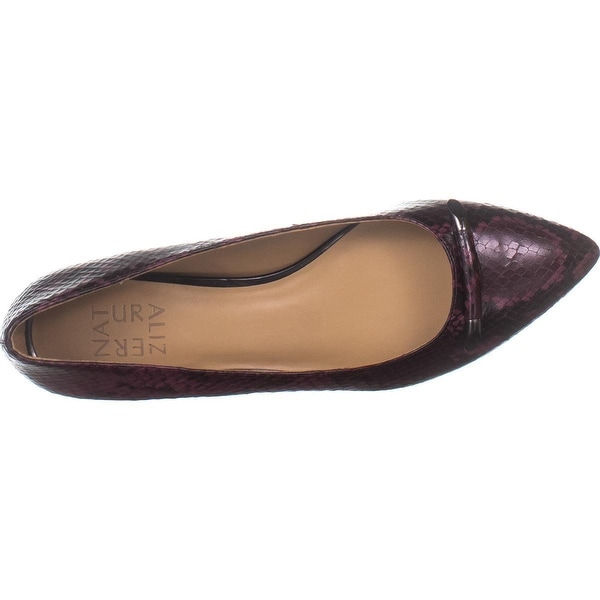 naturalizer sable flat
