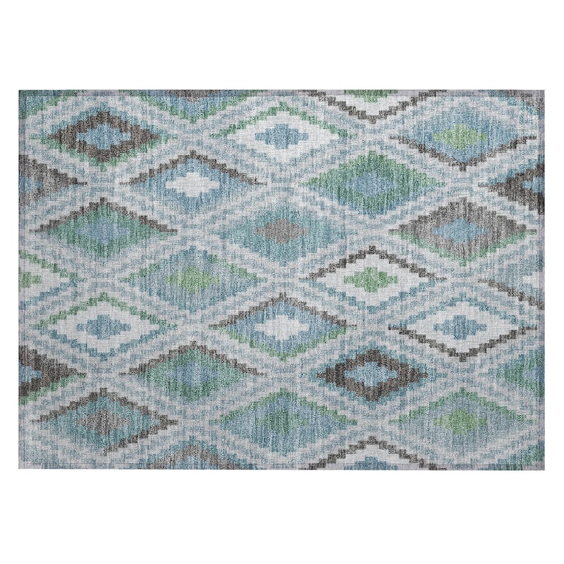 Machine Washable Indoor/ Outdoor Global Geo Chantille Rug